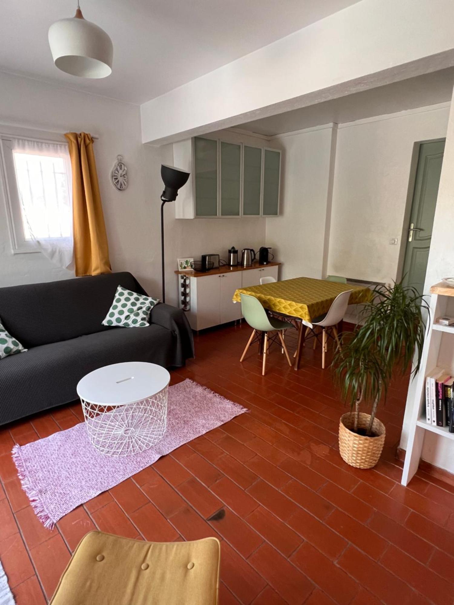 Simone, Appartement Maison, Quartier Calme, Grande Terrasse, Spa, Barbecue, 2 Chambres Fréjus Exteriör bild